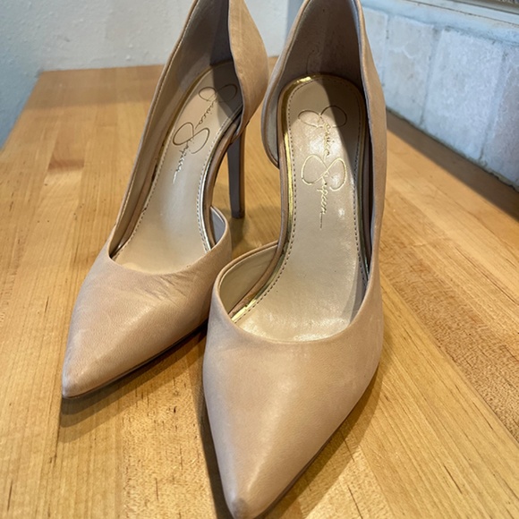 Jessica Simpson Prizma d'Orsay Pumps - Picture 2 of 6